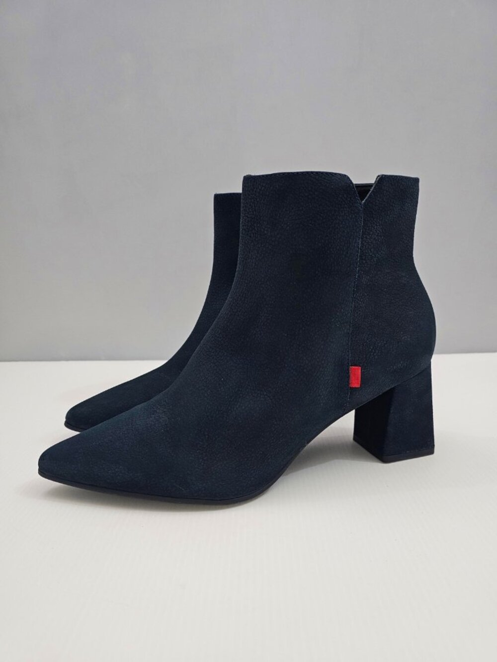 Marc Joseph New York Ramona Ave Ankle Boots Womens 10 Navy Leather Pointed Toe